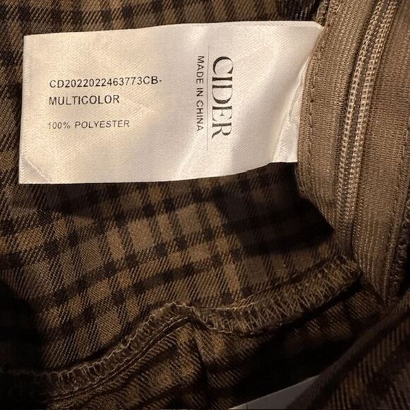 NWT Cider Pleated Buckle Skirt Brown Check Plaid Belt Size Medium - Picture 6 of 10